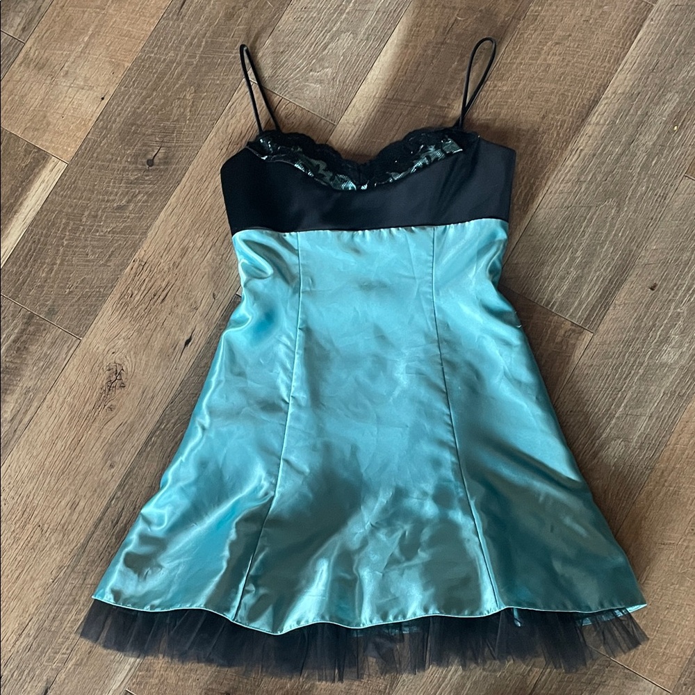 Jessica McClintock Black and Mint Lace Dress